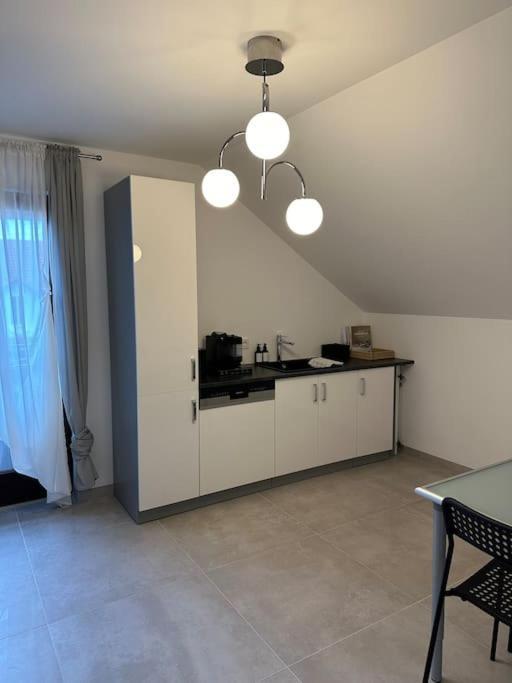 Luxury Apartment Marz ชวาเนา ภายนอก รูปภาพ